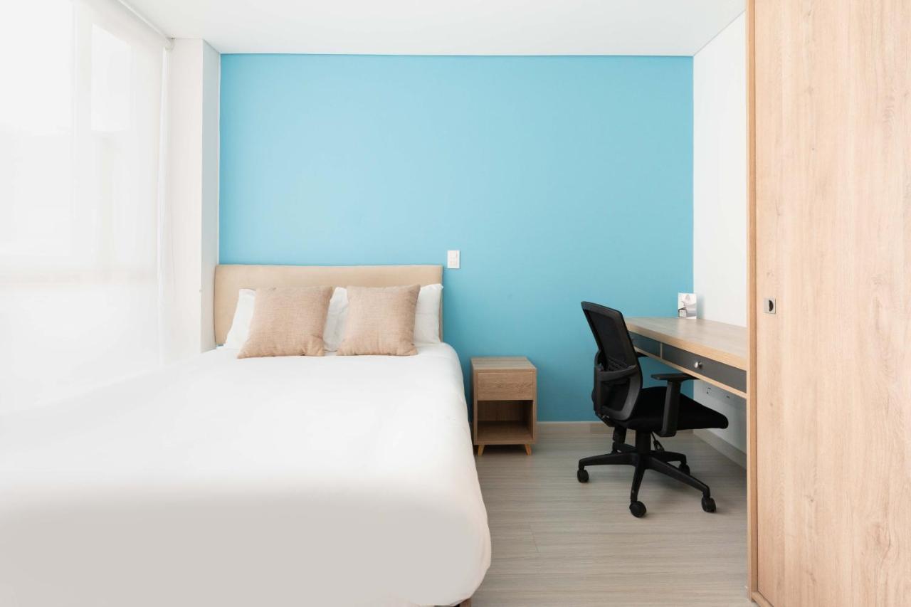 Apartamentos Weeki En Chapinero โบโกตา ภายนอก รูปภาพ