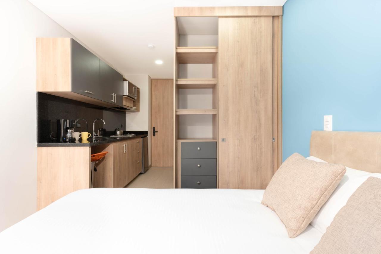 Apartamentos Weeki En Chapinero โบโกตา ภายนอก รูปภาพ